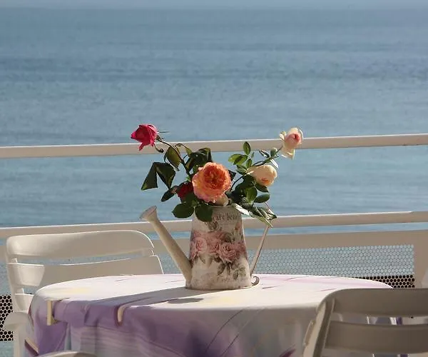 Ξενοδοχείο Ombrosa