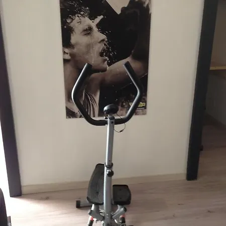 欧姆布洛萨别墅酒店