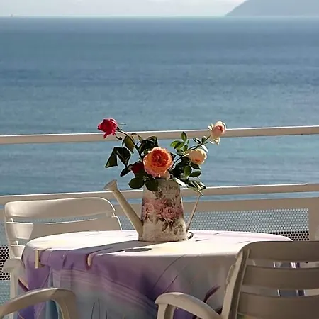 Ombrosa Hotel 3*