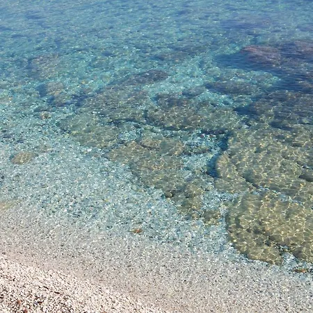 欧姆布洛萨别墅酒店 3*