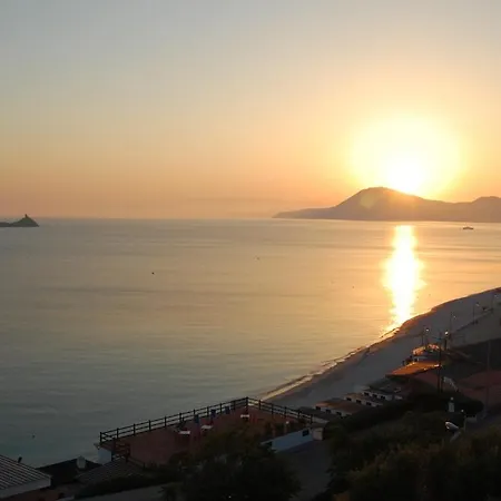 Ombrosa Hotel 3*